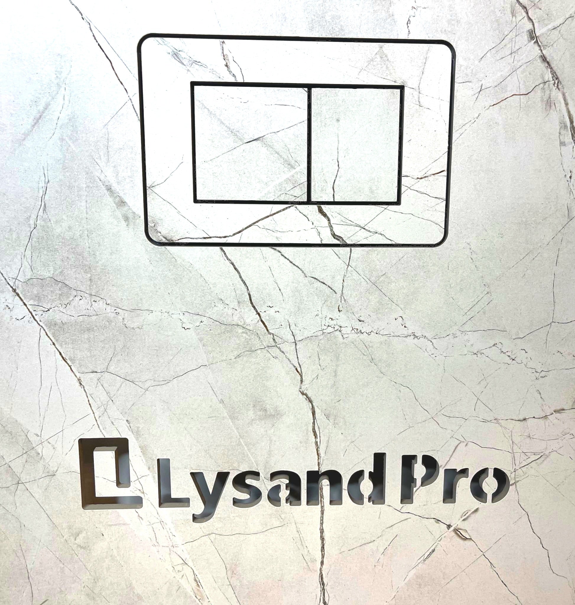 Ukryty przycisk spłukujący, szeroki